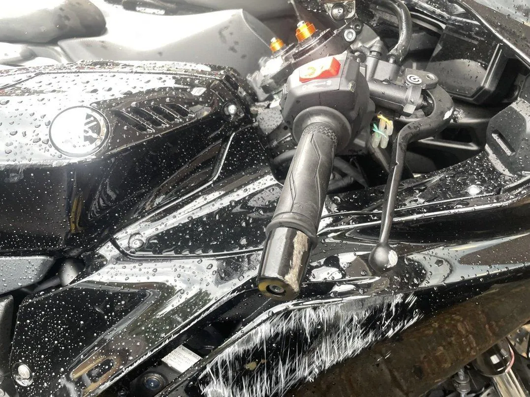 Yamaha R7 ABS, 73 PS — zdjęcie 9