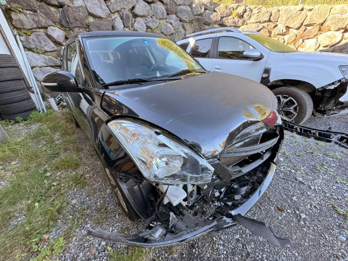 Suzuki Swift 1.2 GL 4x4, 94 PS — zdjęcie 4