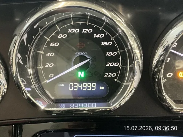 HARLEY-DAVIDSON FLHTKSE Electra Glide Ultra Limited CVO 1.9, 106 PS — zdjęcie 5
