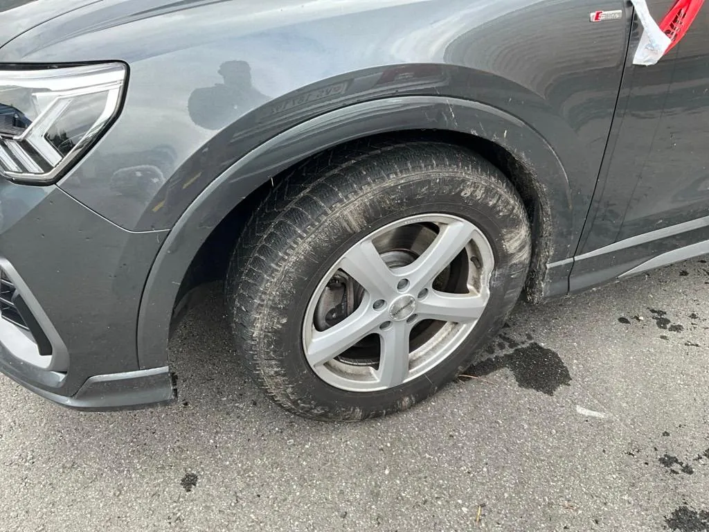 Audi Q3 40 TDI S line quattro S-Tronic 2.0, 190 PS — zdjęcie 10
