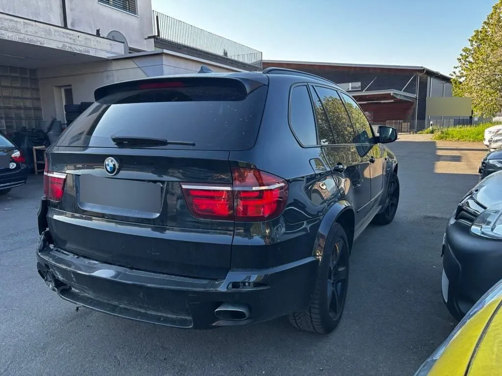 BMW X5 - E70 ab 01.2007 bis 06.2013 X5 xDrive 30d 3.0, 245 PS — zdjęcie 2