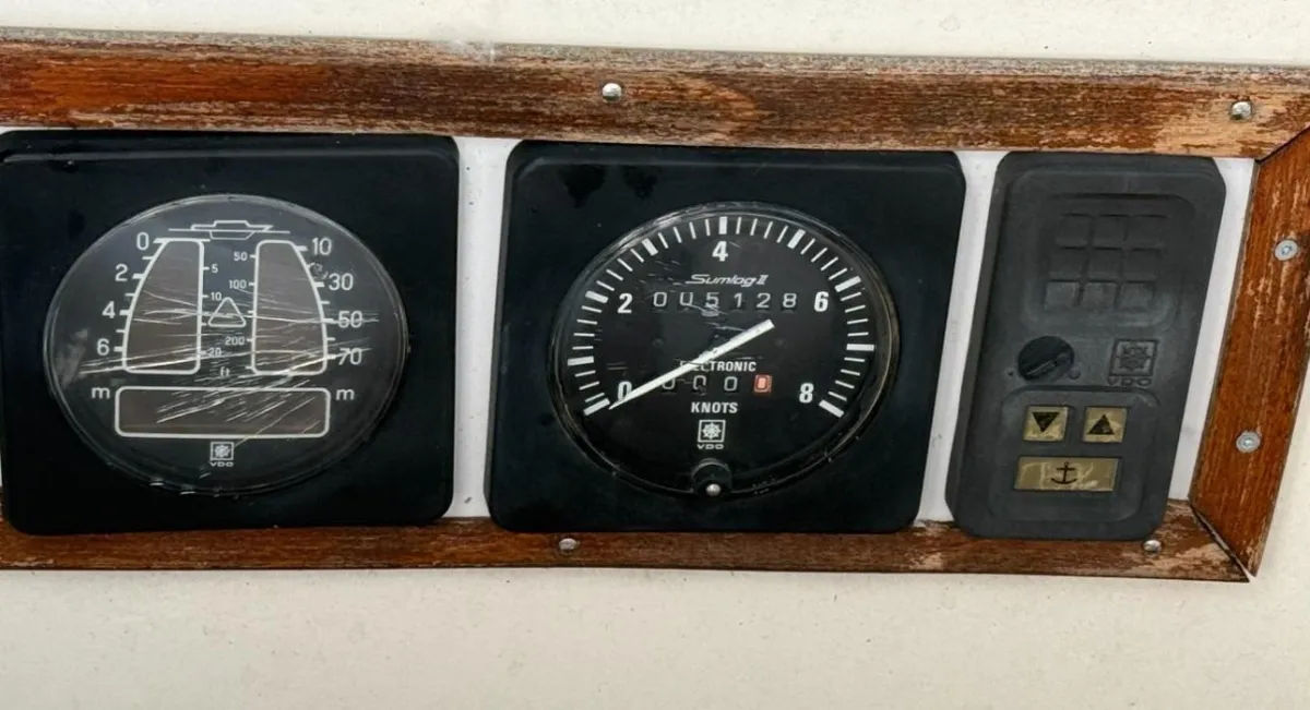 Hallberg Mistral Rassy — zdjęcie 11