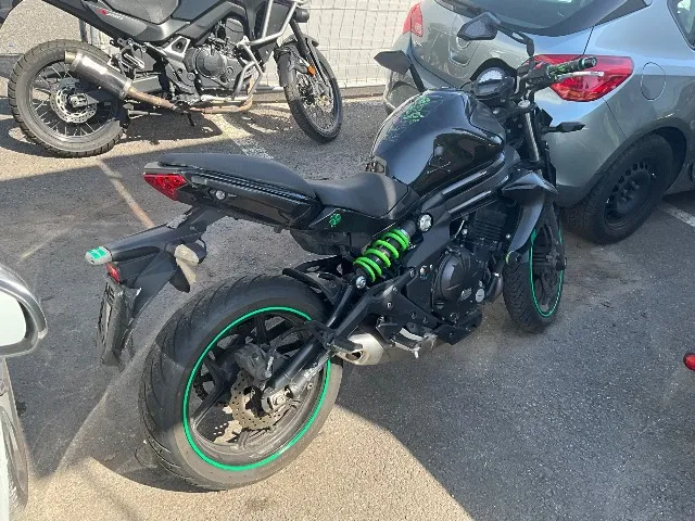 Kawasaki ER-6n ABS 0.6, 72 PS — zdjęcie 4