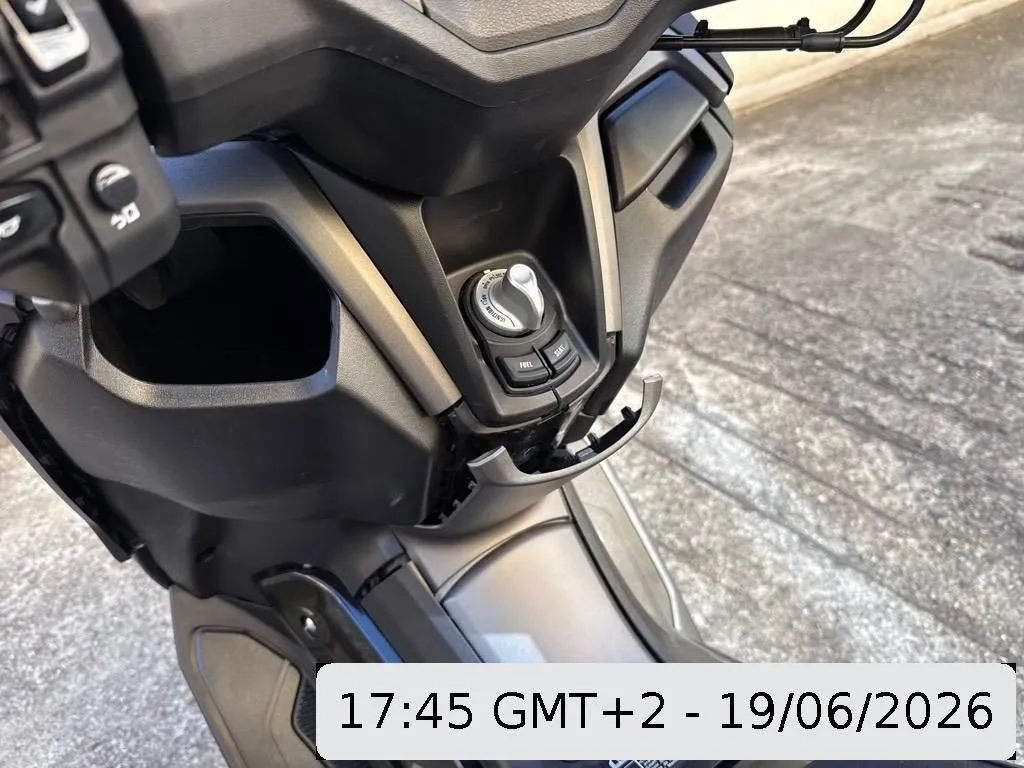 Yamaha NMax 125 0.1, 12 PS — zdjęcie 9