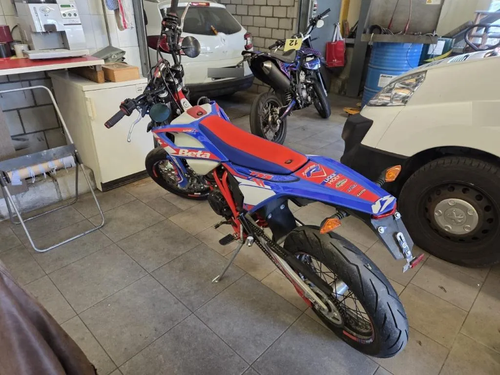 Beta 4T 125, 15 PS — zdjęcie 3