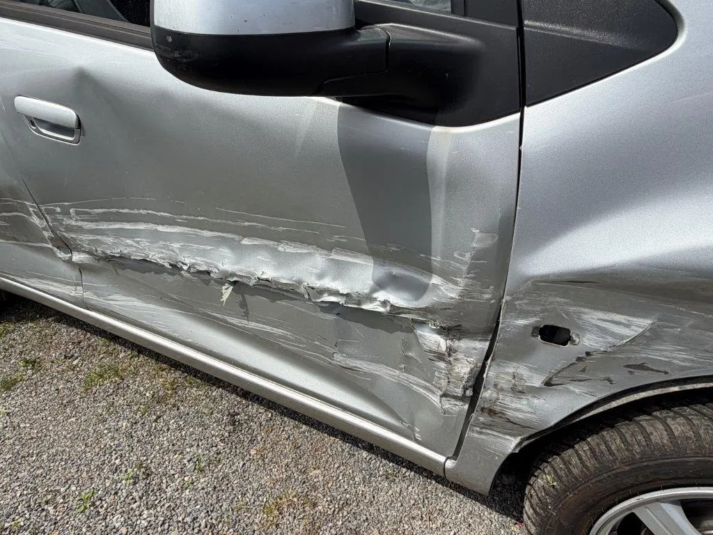 Chevrolet Spark 1.0 16V LS 1.0, 68 PS — zdjęcie 12