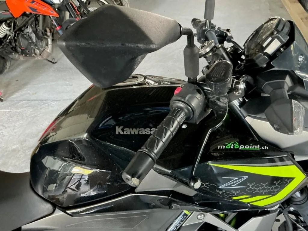 Kawasaki Z 400 ABS, 45 PS — zdjęcie 12