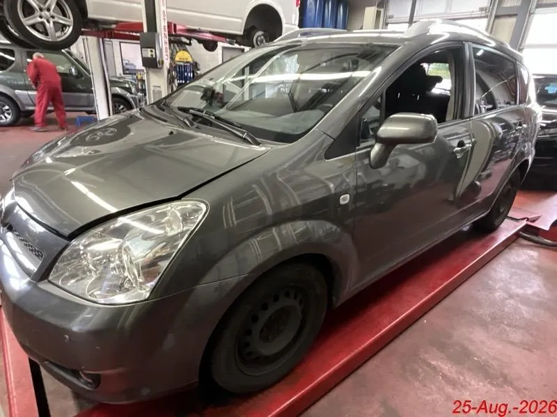 Toyota Corolla Verso 1.8 Linea Luna, 129 PS — zdjęcie 1