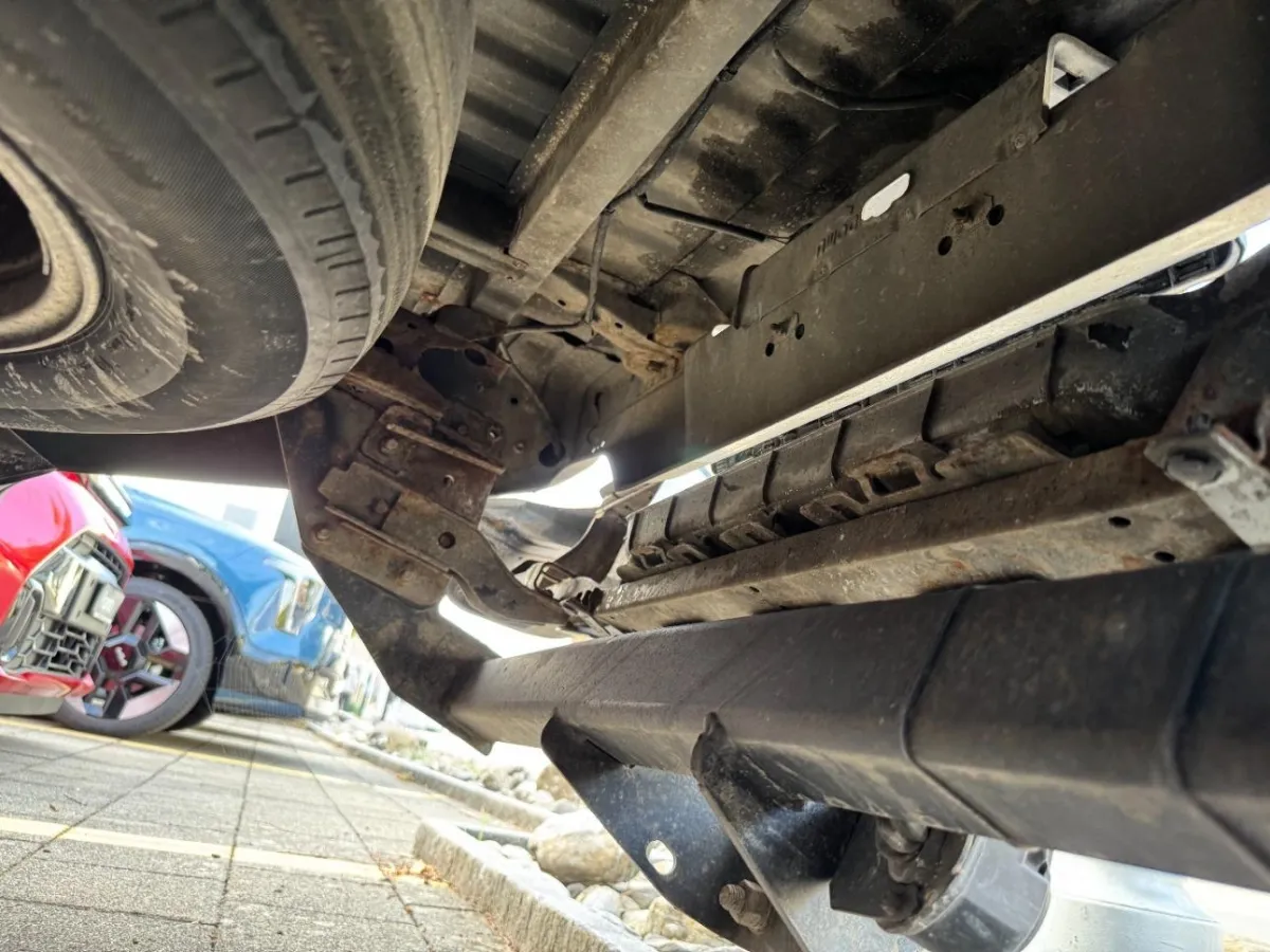 Mitsubishi L200 2.4 Diamond Double Cab A 2.4, 181 PS — zdjęcie 14