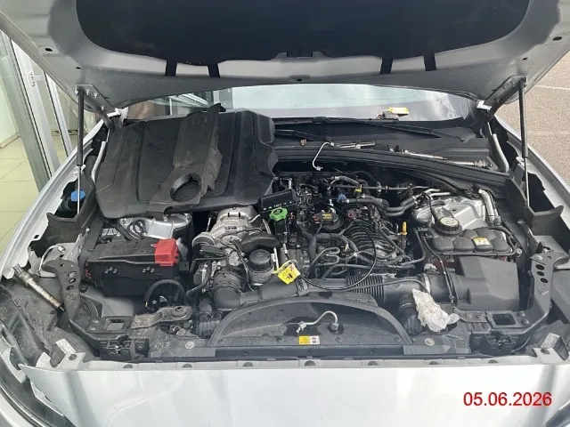 Jaguar F-Pace 2.0 D Advantage AWD 2.0, 241 PS — zdjęcie 10