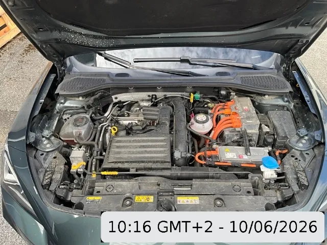 Cupra Formentor 1.4 e-HYBRID pHEV, 150 PS — zdjęcie 9