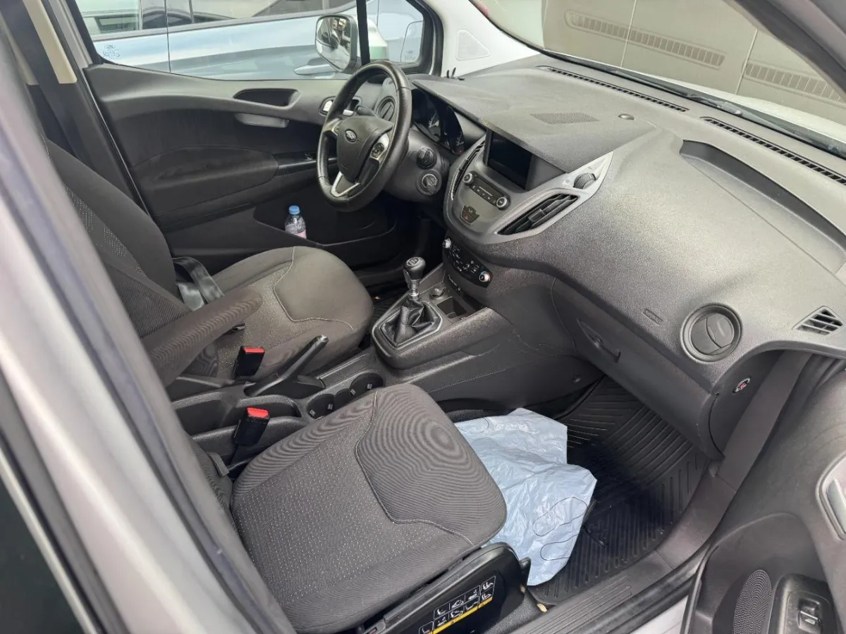 FORD Transit Courier 1.0 Amb., 100 PS — zdjęcie 7