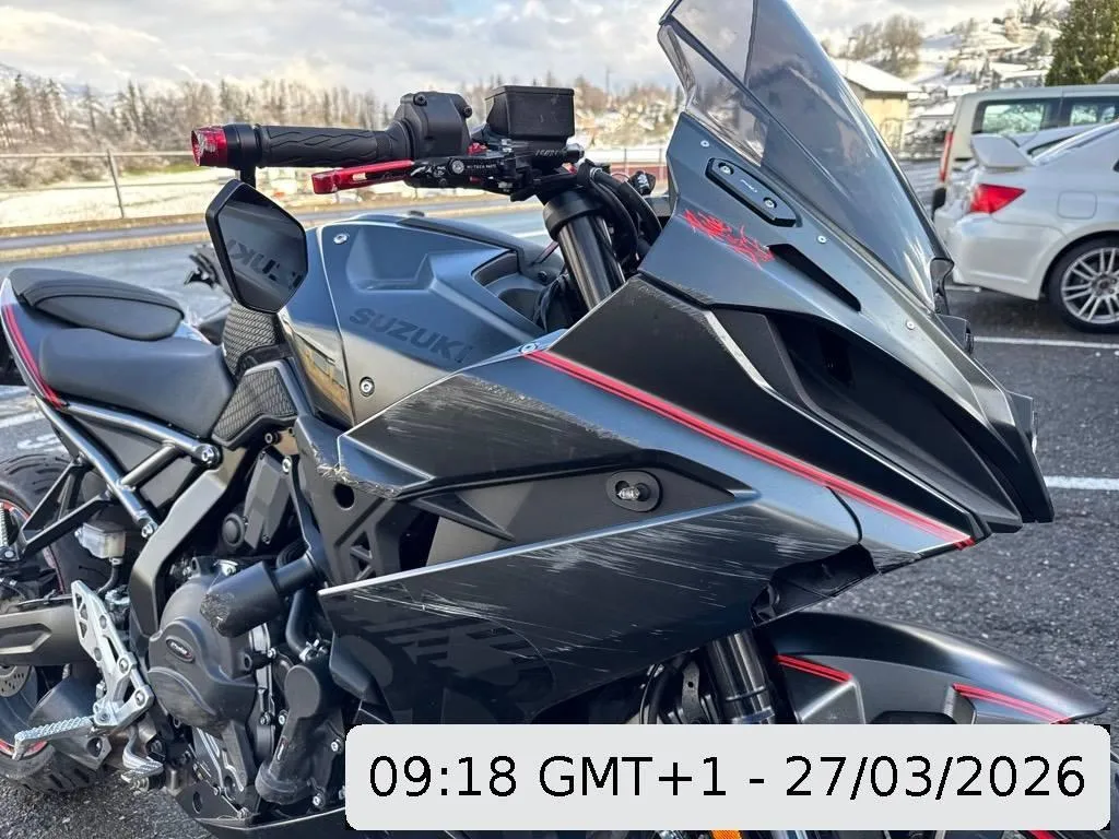 SUZUKI GSX 8 R (35kW), 48 PS — zdjęcie 15